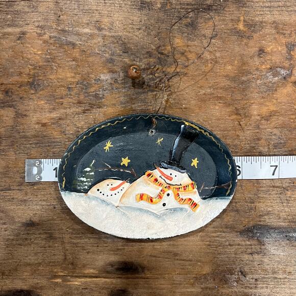 Tii Collections Mini Resin Snowman Plate Ornament Primitive Country - Picture 2 of 6